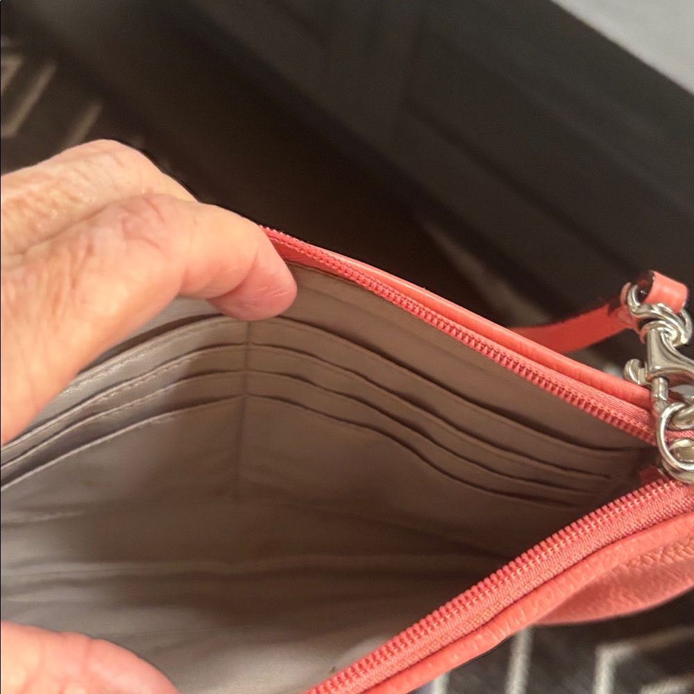 Beautiful zip coach wristlet. Silver hardware places for credit cards and cash - Picture 6 of 8